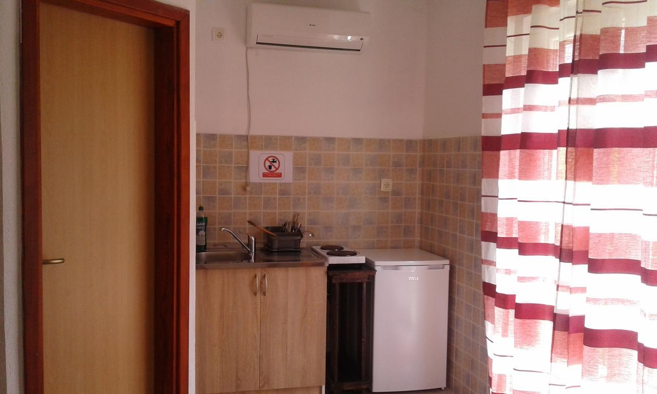 Danijela Apartmani Canj Bagian luar foto