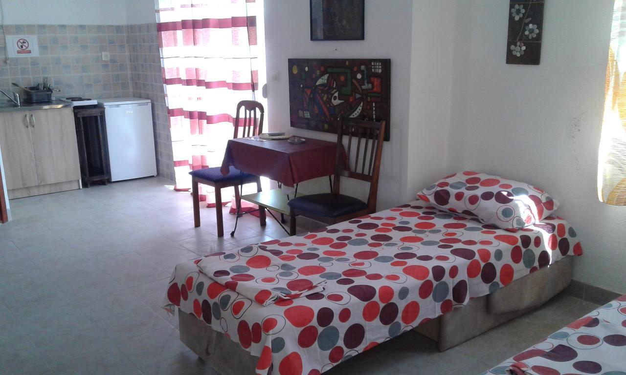 Danijela Apartmani Canj Bagian luar foto
